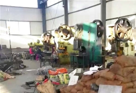 鈑金沖壓車(chē)間